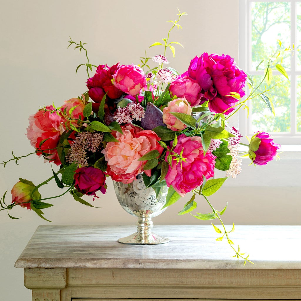 Valentine's Day Arrangement Inspiration with Flowers for Someone Special