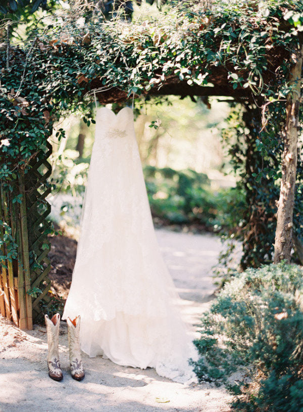 Featured: Georgia Garden Wedding from Odalys Mendez Photography, Style Me Pretty