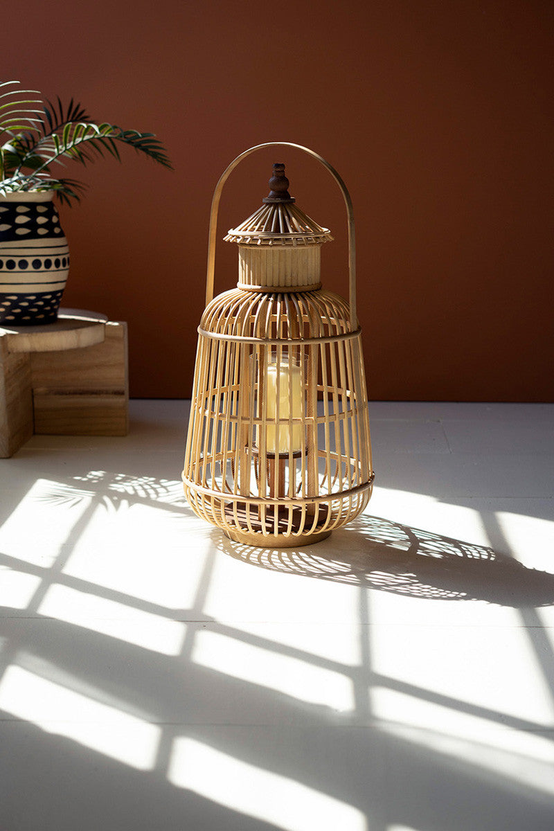 simple-garden-bamboo-pagoda-lantern-dark-wall-natural-light